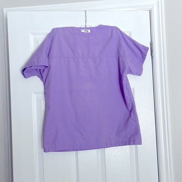 Scrub Shirt Small - Picture 2 of 4